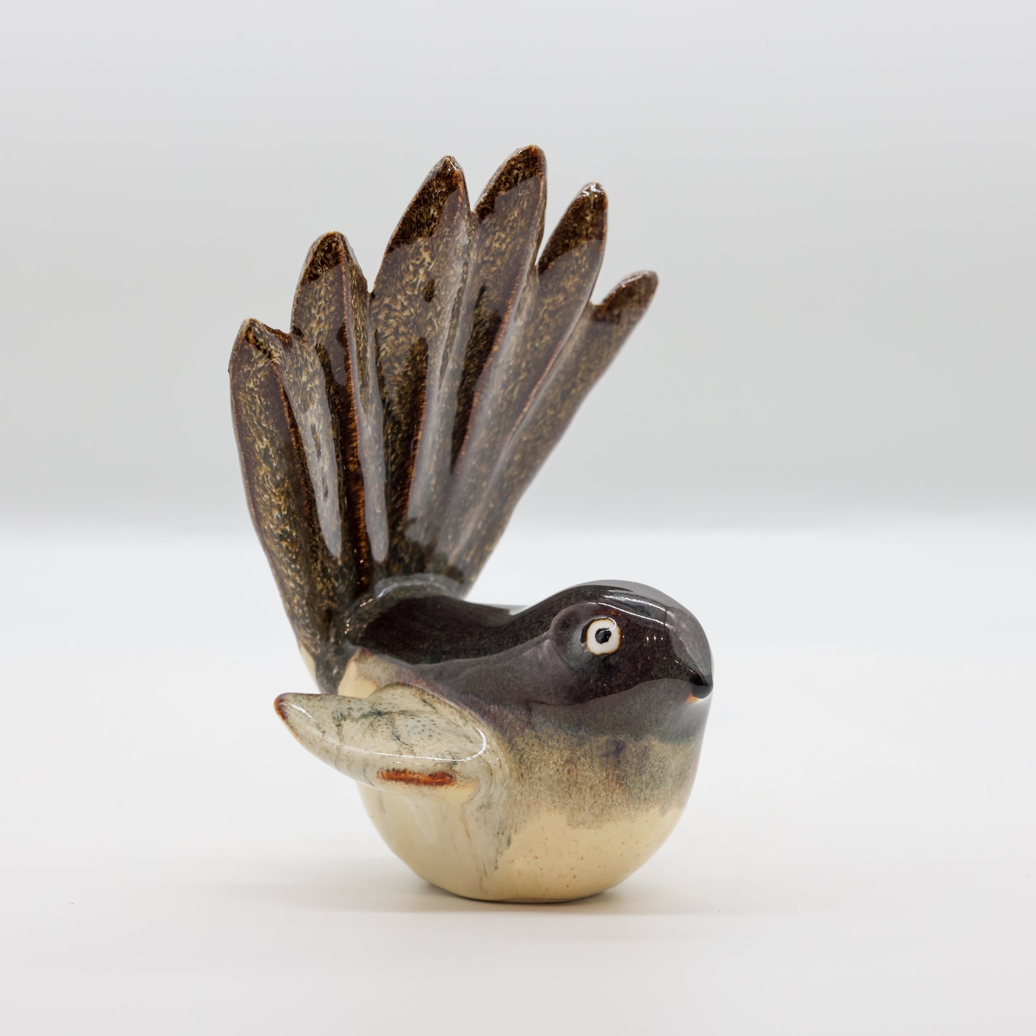 Pīwakawaka (fantail) ceramic bird sculpture handcrafted in Arrowtown, New Zealand