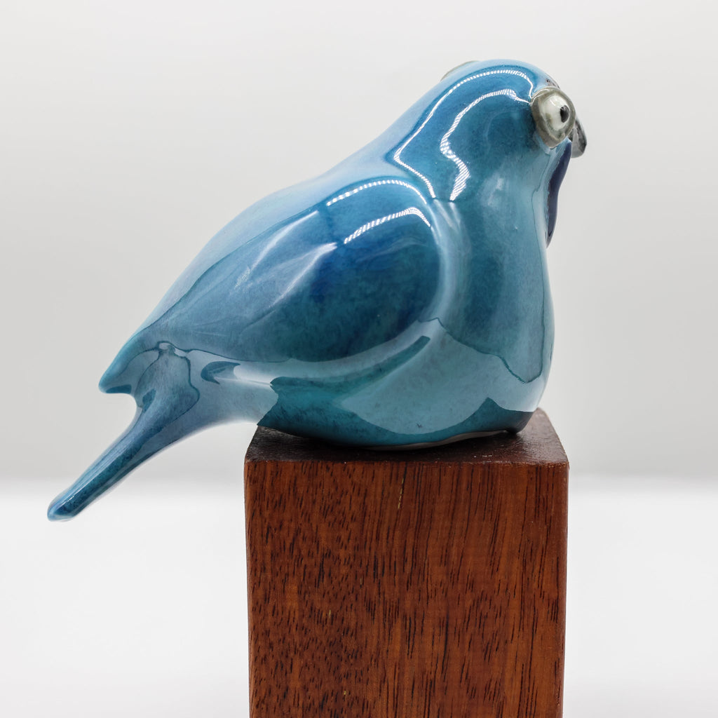 Kōkako ceramic sculpture scale reference photo