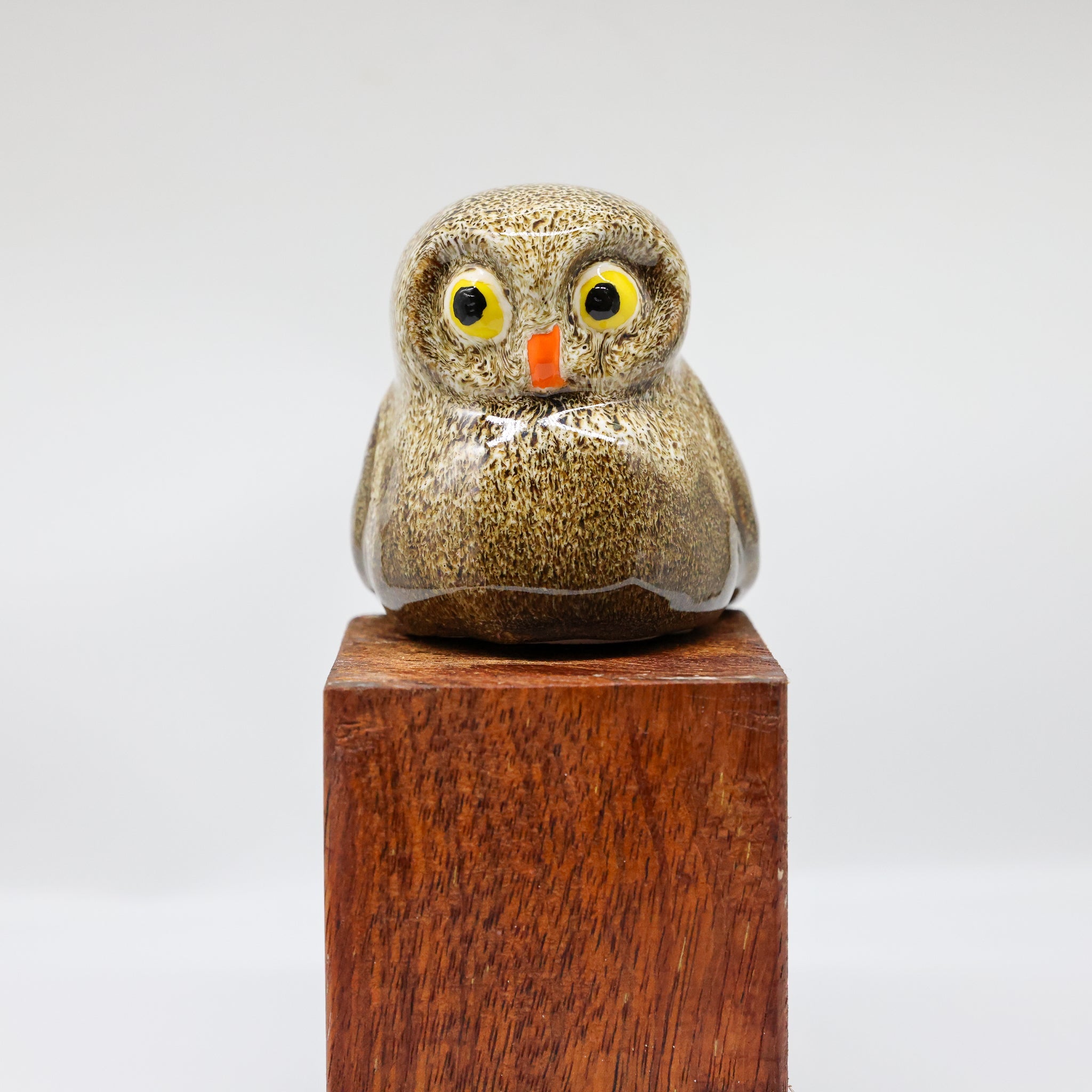 Ruru ceramic sculpture close-up detail