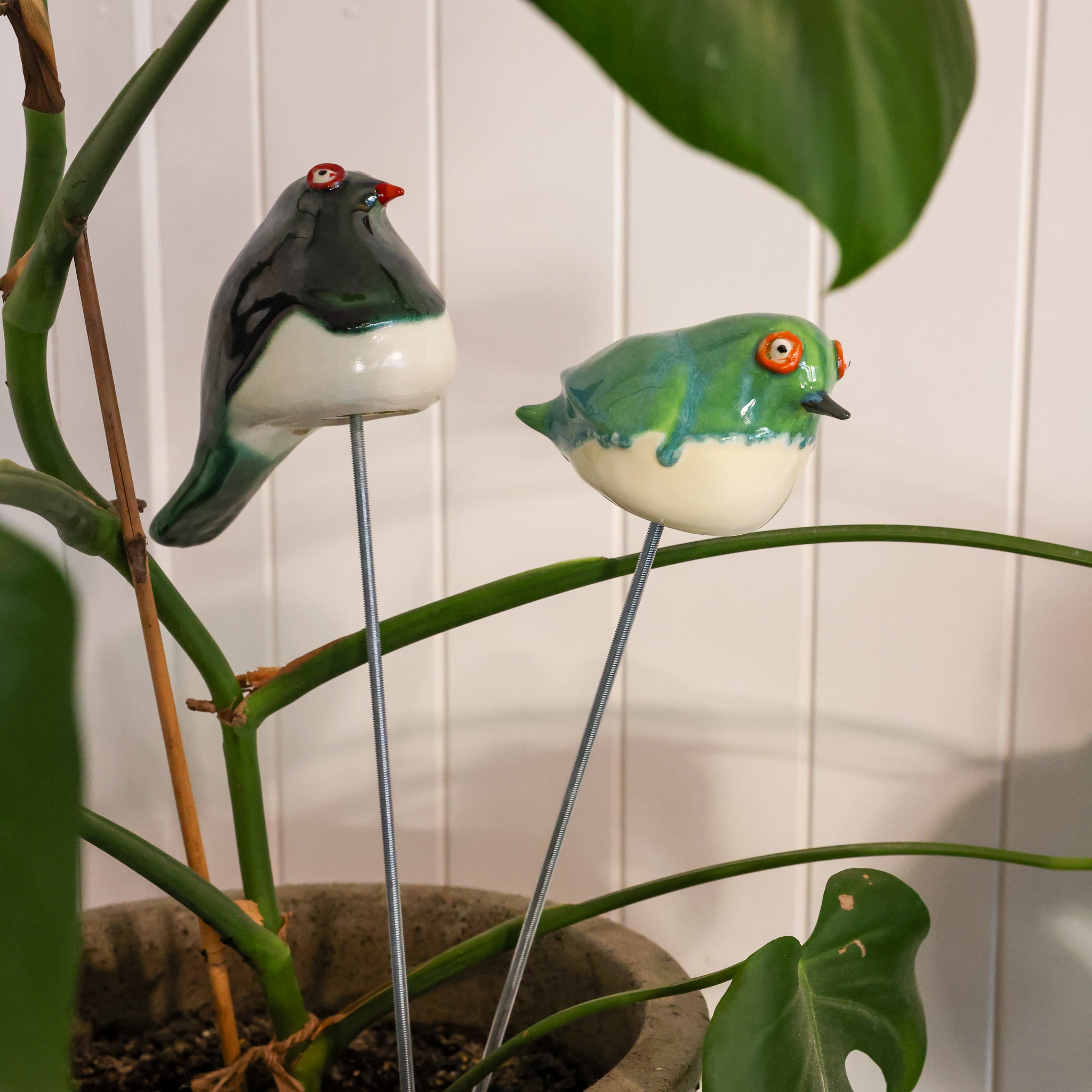 Tītitipounamu ceramic sculpture, New Zealand's smallest native bird